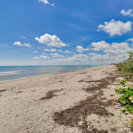 Oceanfront Satellite Beach Condo With Balcony, Views Bagian luar foto