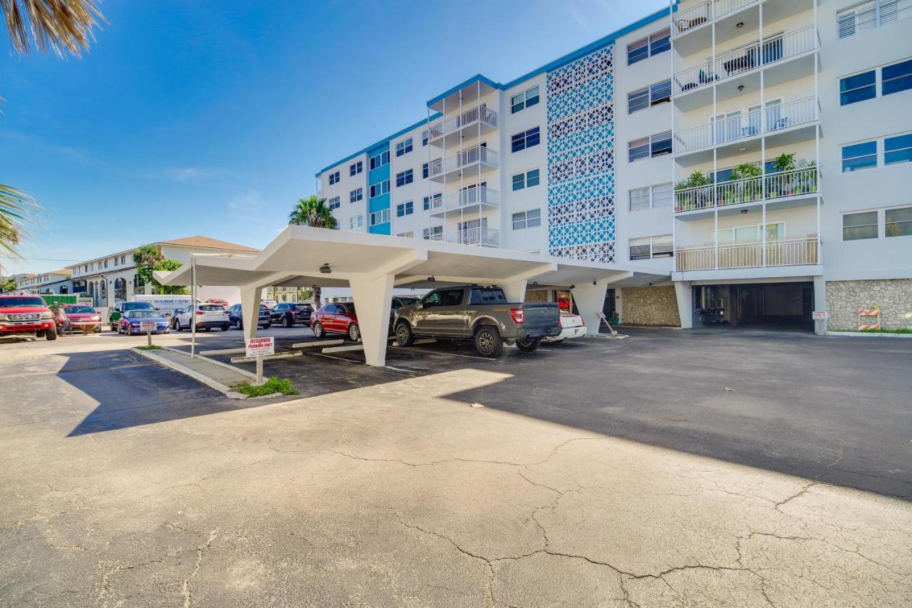 Oceanfront Satellite Beach Condo With Balcony, Views Bagian luar foto