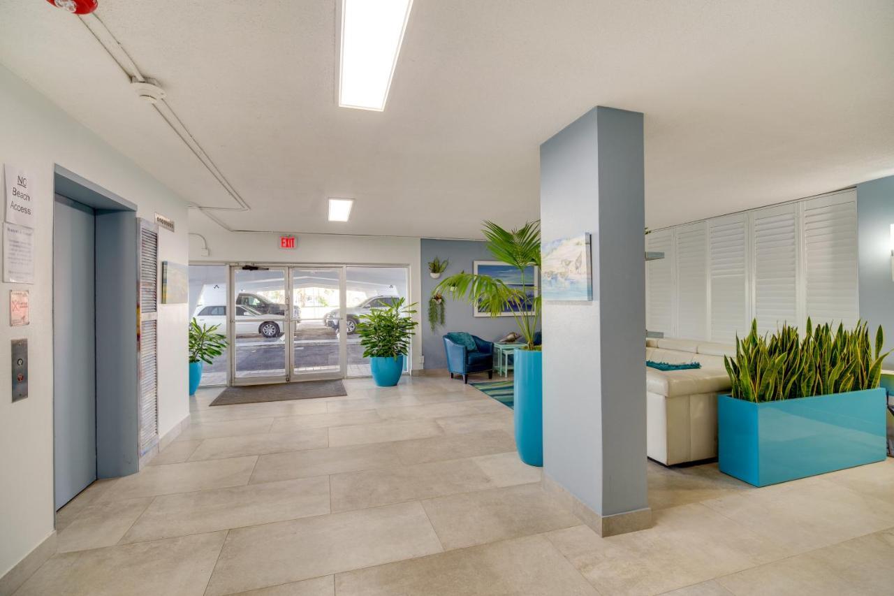 Oceanfront Satellite Beach Condo With Balcony, Views Bagian luar foto
