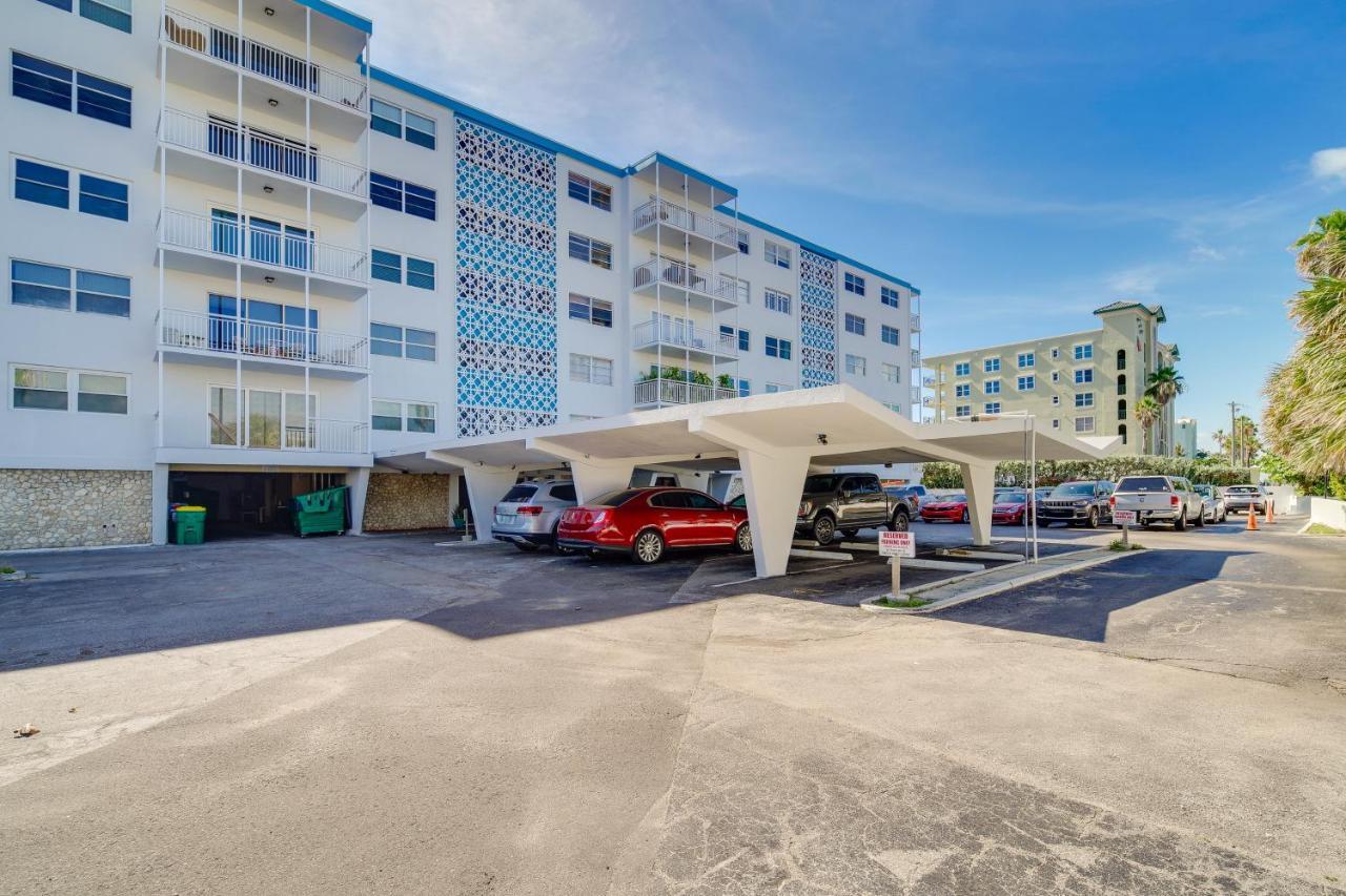 Oceanfront Satellite Beach Condo With Balcony, Views Bagian luar foto